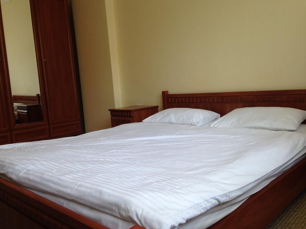 Usadba Tatarchik Hotel Tatariv Luaran gambar